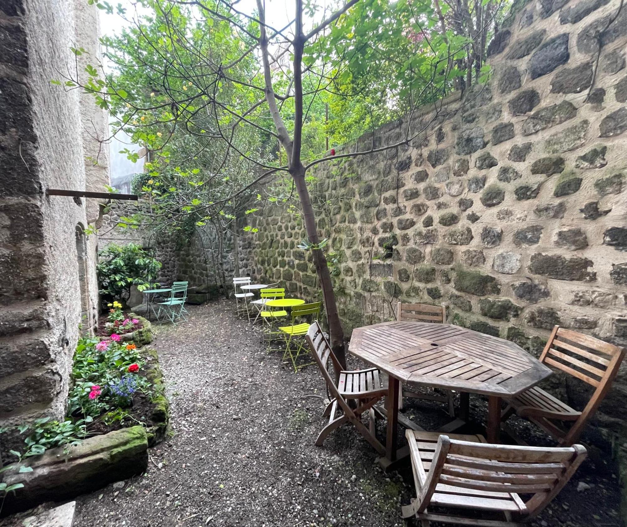 Aux Portes Du Mont Anis Le Puy-en-Velay ภายนอก รูปภาพ